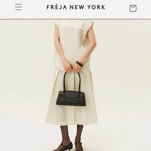 Freja New York | Caroline Black Bag